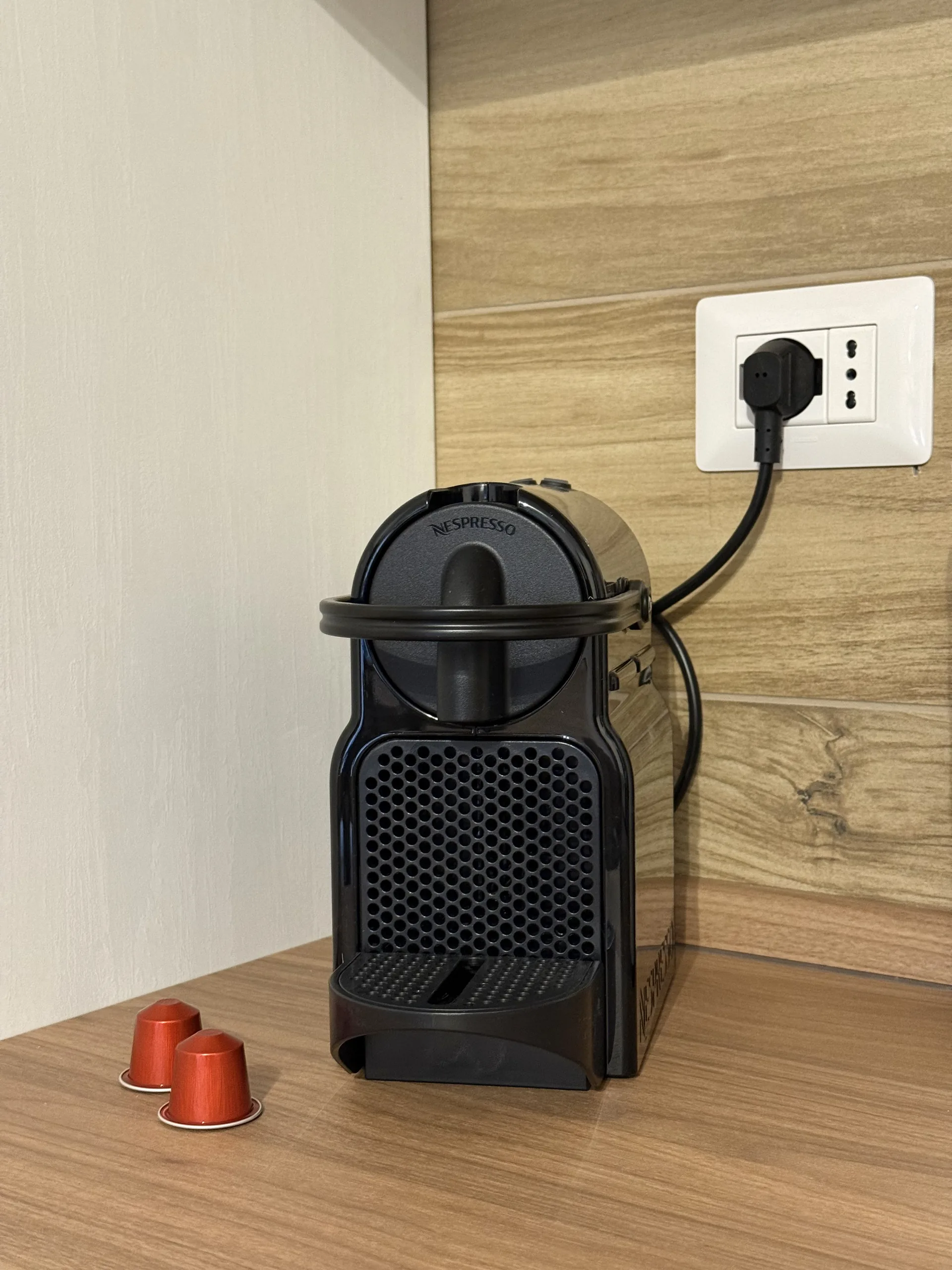 Macchina del caffè Nespresso in cucina