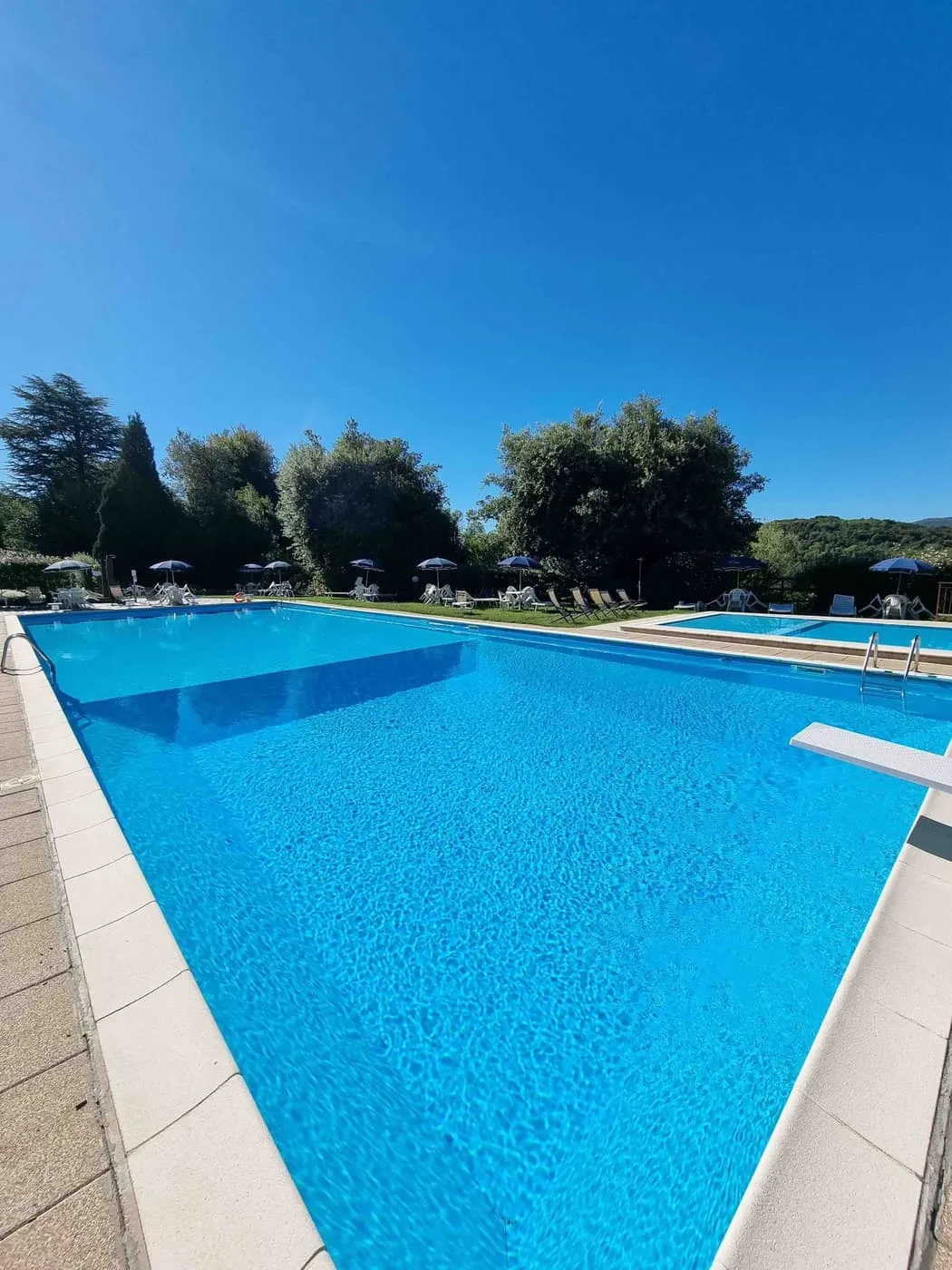 Piscina privata esclusiva casa vacanze Leggiuno Lago Maggiore